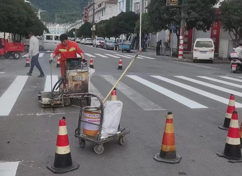 重庆划线
